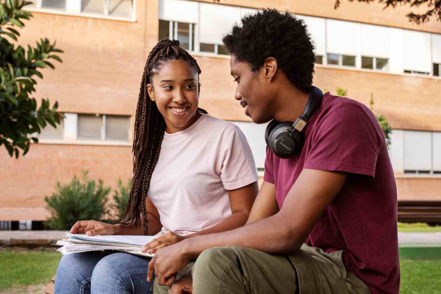 college students different ethnicities cramming