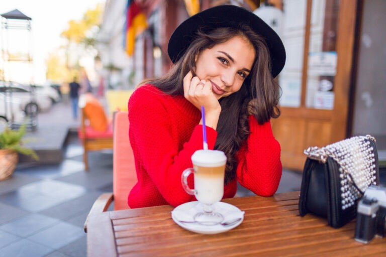 Reasons why guys can’t stop staring at you