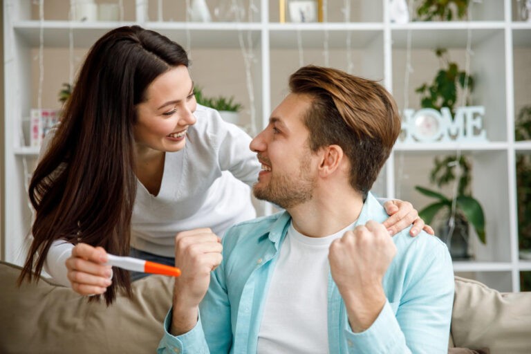 How to tell your husband you're pregnant