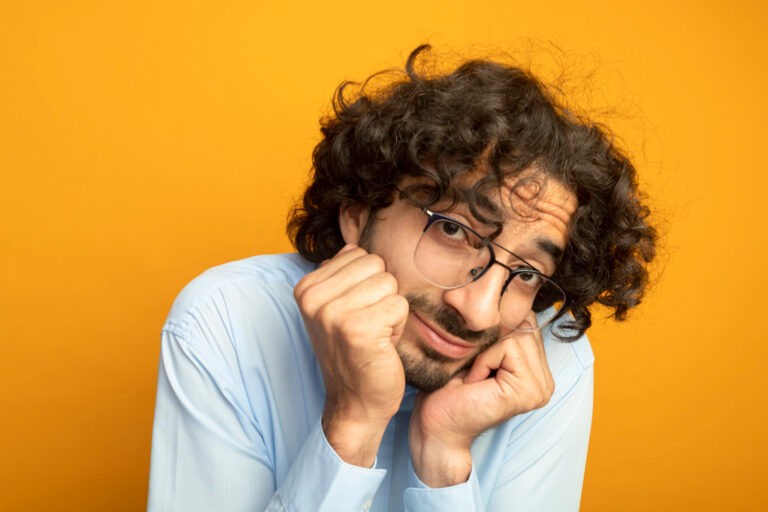 People Who Seem “Charming” But Are Actually Psychopaths Display These Subtle Behaviors