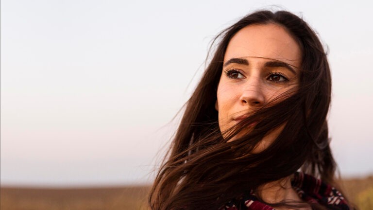 How To Receive Spiritual Guidance Straight From The Universe