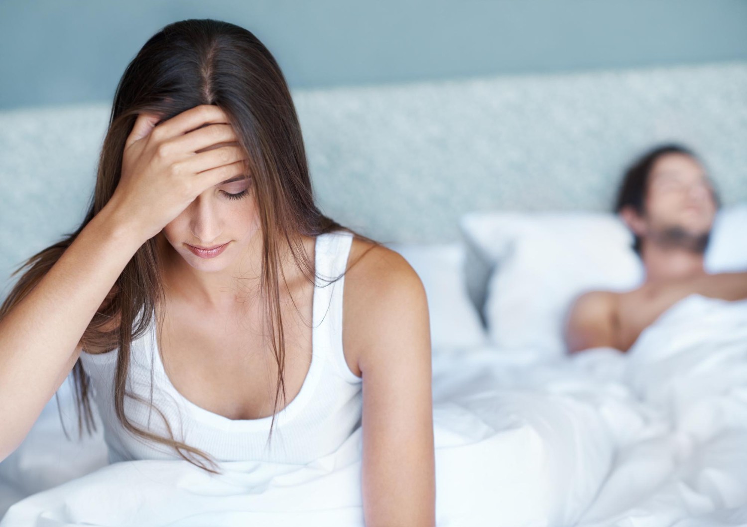 When A Woman Is Giving Up On You, She Does These 8 Things