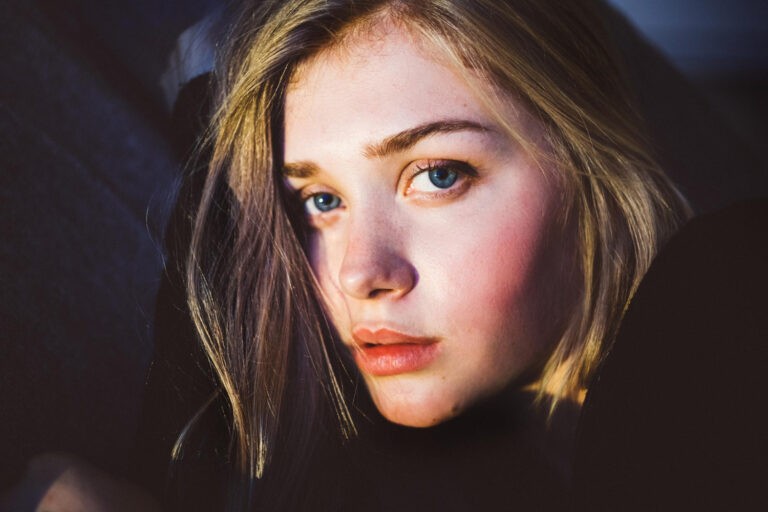 The Worst Part Of Getting Ghosted Is The Unanswered Questions