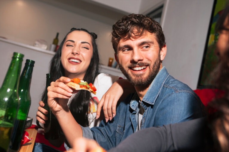 ‘Mosting’ Is a New Dating Trend, and It’s So Much Worse Than Ghosting
