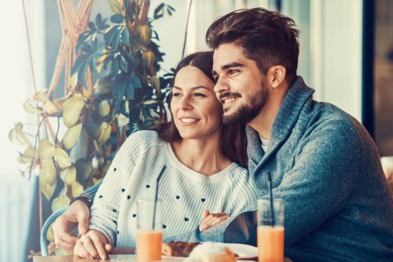 Undeniable Signs Of Emotional Intimacy In a Relationship
